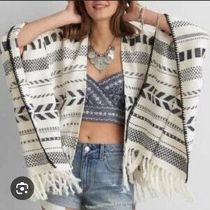 American Eagle Cotton BOHO poncho Shrug Coverup OS